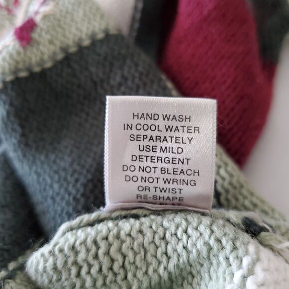 VNTG Christmas Patchwork Cardigan Sweater Christopher & Banks Sz M Layer Holiday - Picture 7 of 7